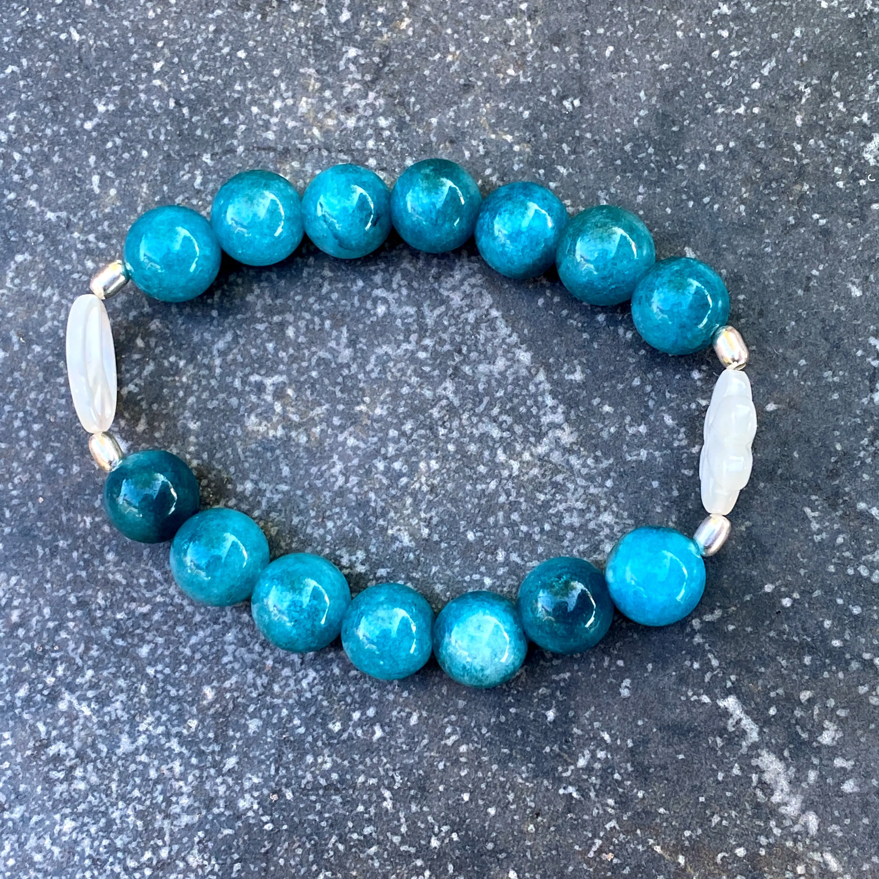 Chunky blue Apatite gemstone, Mother of Pearl, & Sterling Silver Peace Sign Bracelet