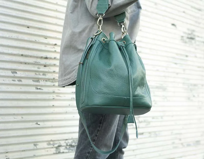 Danae bag - Petrol green pebbled leather