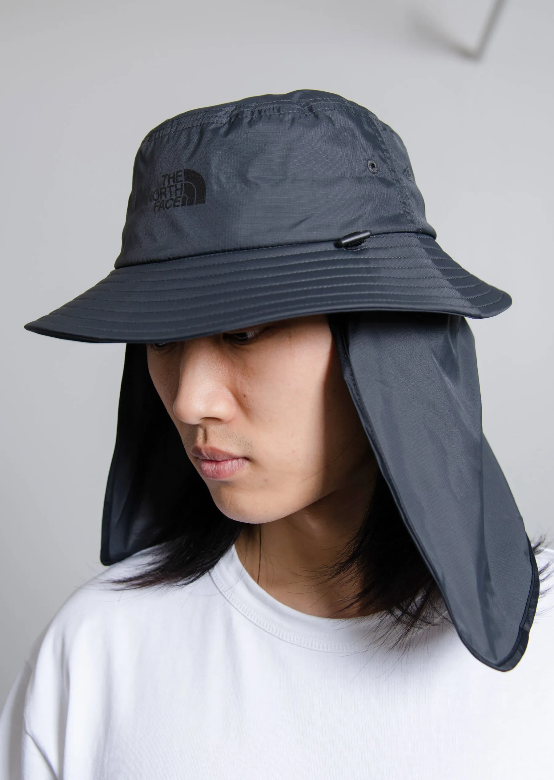 Flyweight Bucket Hat Asphalt Grey/TNF Black 5FXDMN8