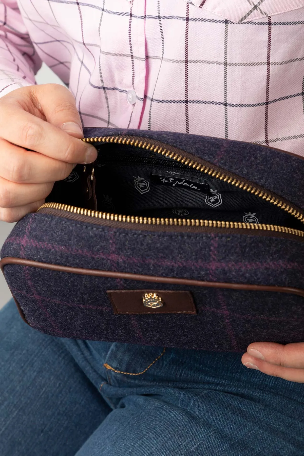 Large Tweed Makeup Bag - Helmsley